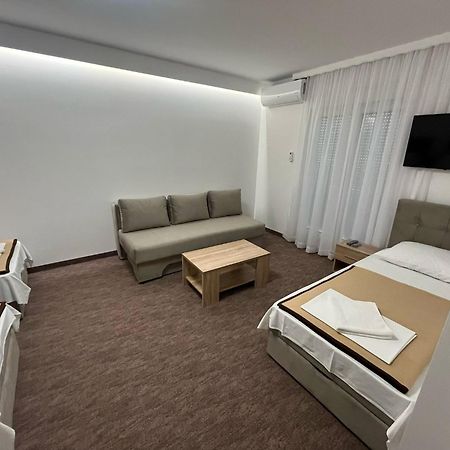Motel Aura Mostar Exterior photo